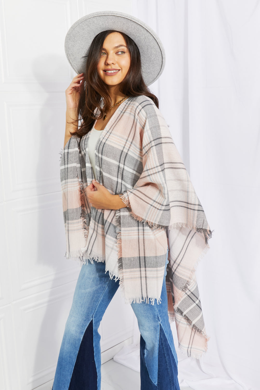 Leto Punch of Plaid Lightweight Poncho