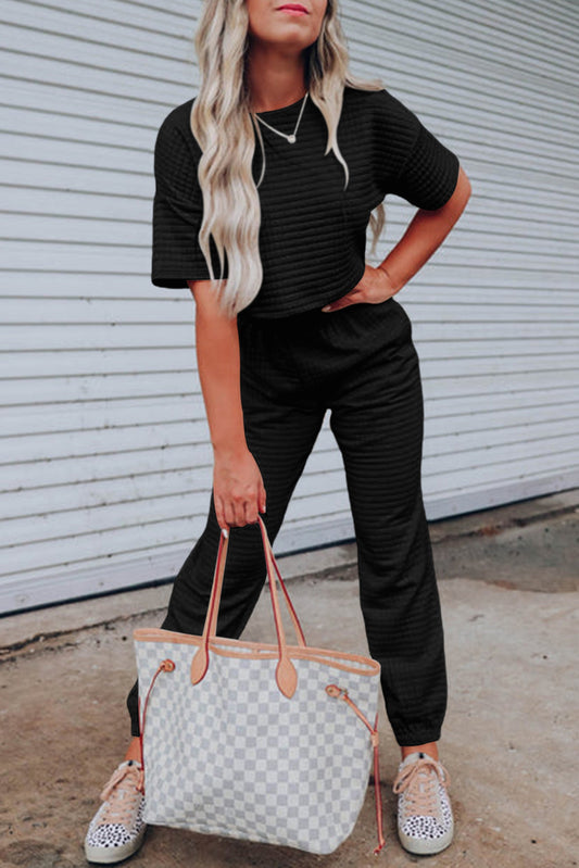 Black Lattice Textured Cropped Tee and Jogger Pants Set