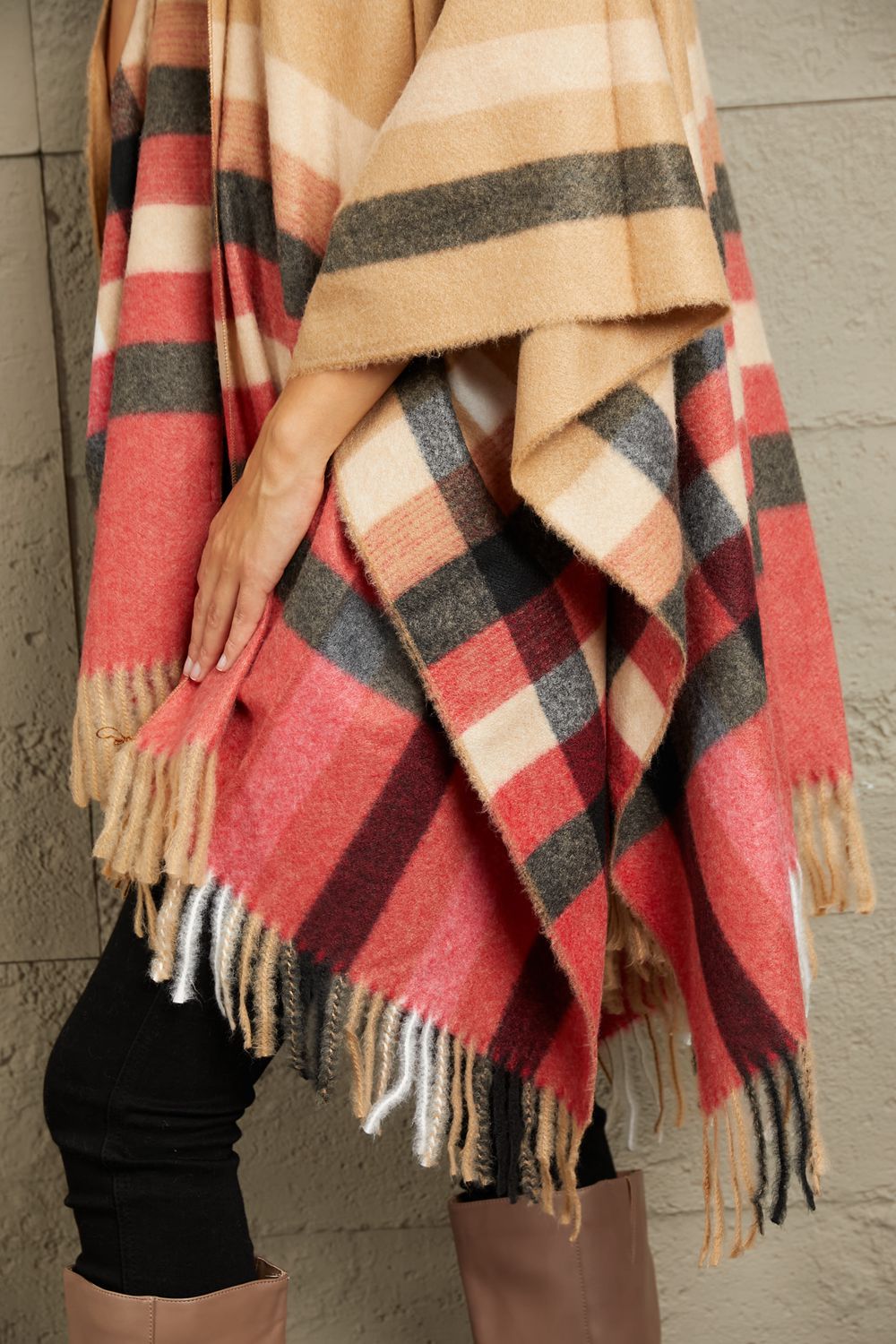 e.Luna Plaid Shawl Poncho Cardigan